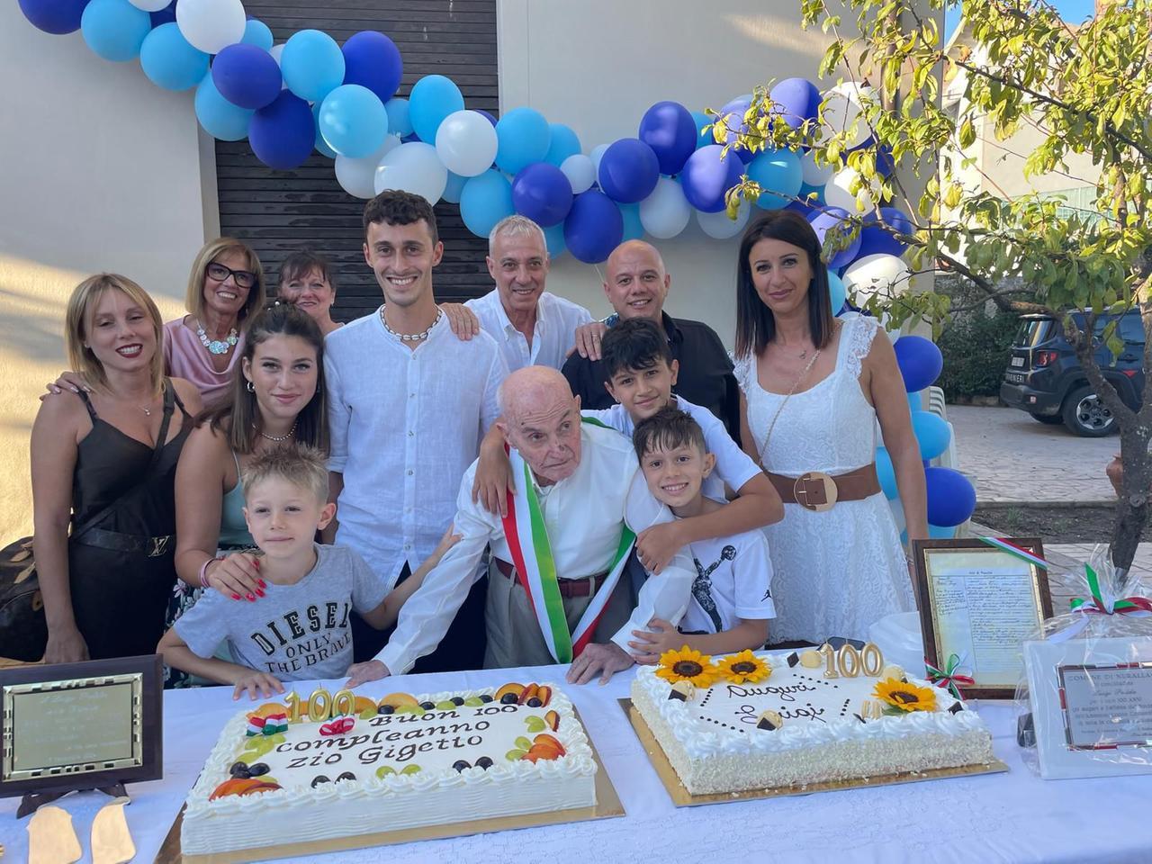 
	Grande festa per i cento anni di Gigetto Podda&nbsp;

