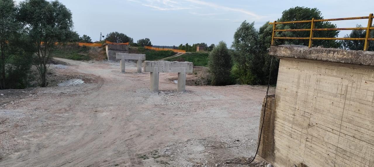 Ancora disagi per il ponte chiuso: Campotto s’interroga sul futuro