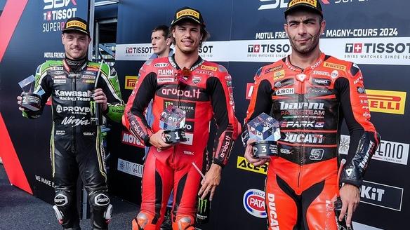 Bulega show: vince Superpole e Gara 2 in Francia