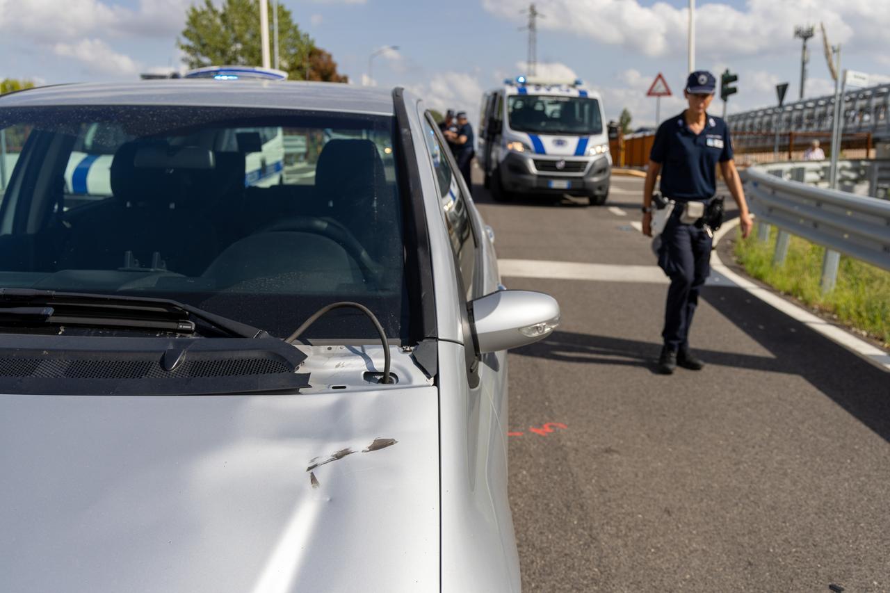 Ciclista morto investito a Pontelagoscuro, s’indaga per omicidio