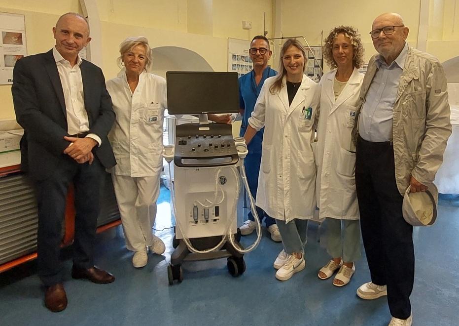 Pescia, donato un nuovo ecocolordoppler per il reparto di Nefrologia e dialisi