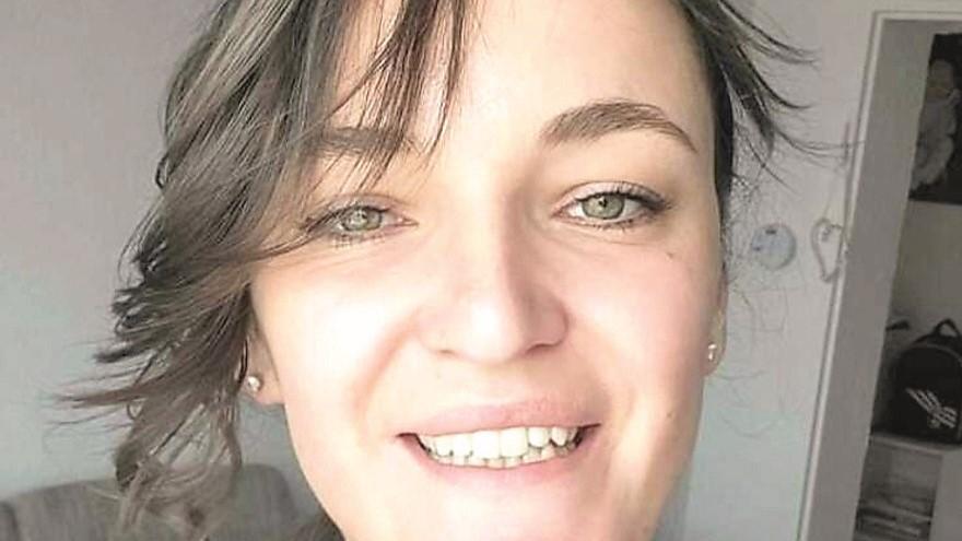 Adeline Burus: «Ho chiesto la cittadinanza italiana, mi hanno risposto 7 anni dopo»