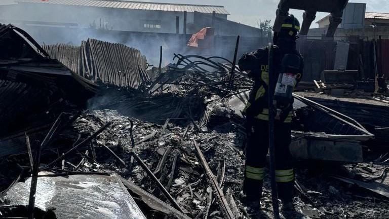 Attentato incendiario a Tuili, distrutti 2mila pannelli fotovoltaici