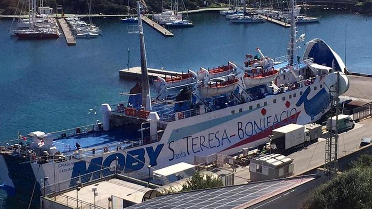 Avaria e maltempo, niente navi sulla linea Santa Teresa-Bonifacio