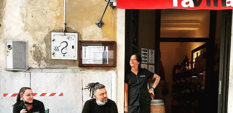 A sinistra Ilaria  Manfroni e Andrea Diamanti