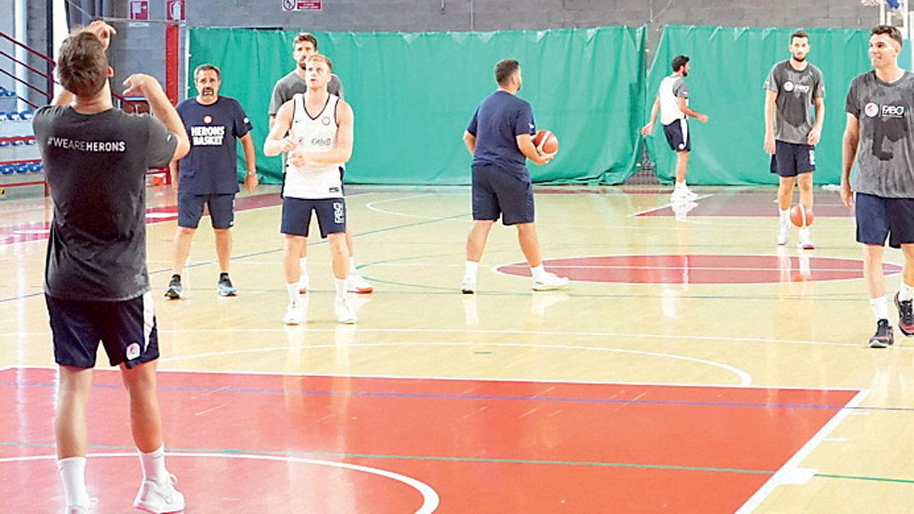 Un allenamento al PalaPertini di Ponte Buggianese (foto Nucci)