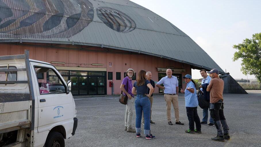 Tra i lavori finanziati col Pnrr c'è la ristrutturazione del Palaterme (foto Nucci)