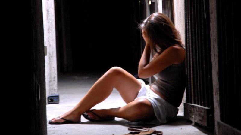 Arzachena, tentarono di violentare una 19enne: condannati