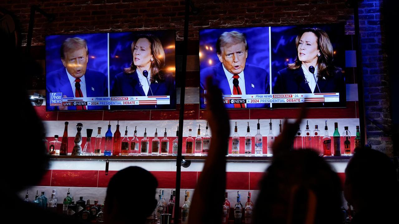Duello tv Kamala Harris-Donald Trump: colpi bassi, ironia e l’endorsement di Taylor Swift