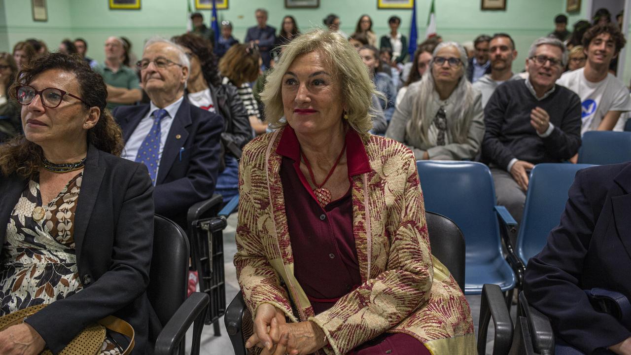 Livorno, la preside del Classico e l'estate calda: «Le voci a difesa dell'istituto raccontano l’attaccamento della città»