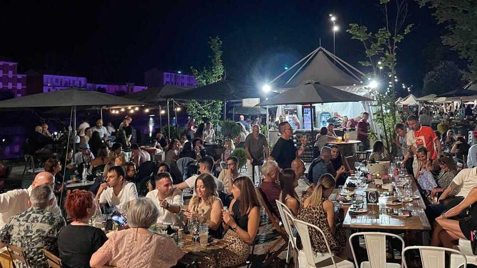 Ferrara, no al food limitato a soli dieci giorni. «La Darsena, che funziona, morirebbe»