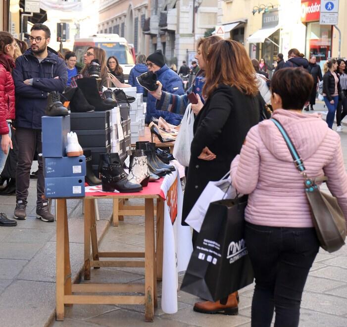 In centro storico è tutto pronto per lo Sbaracco Day