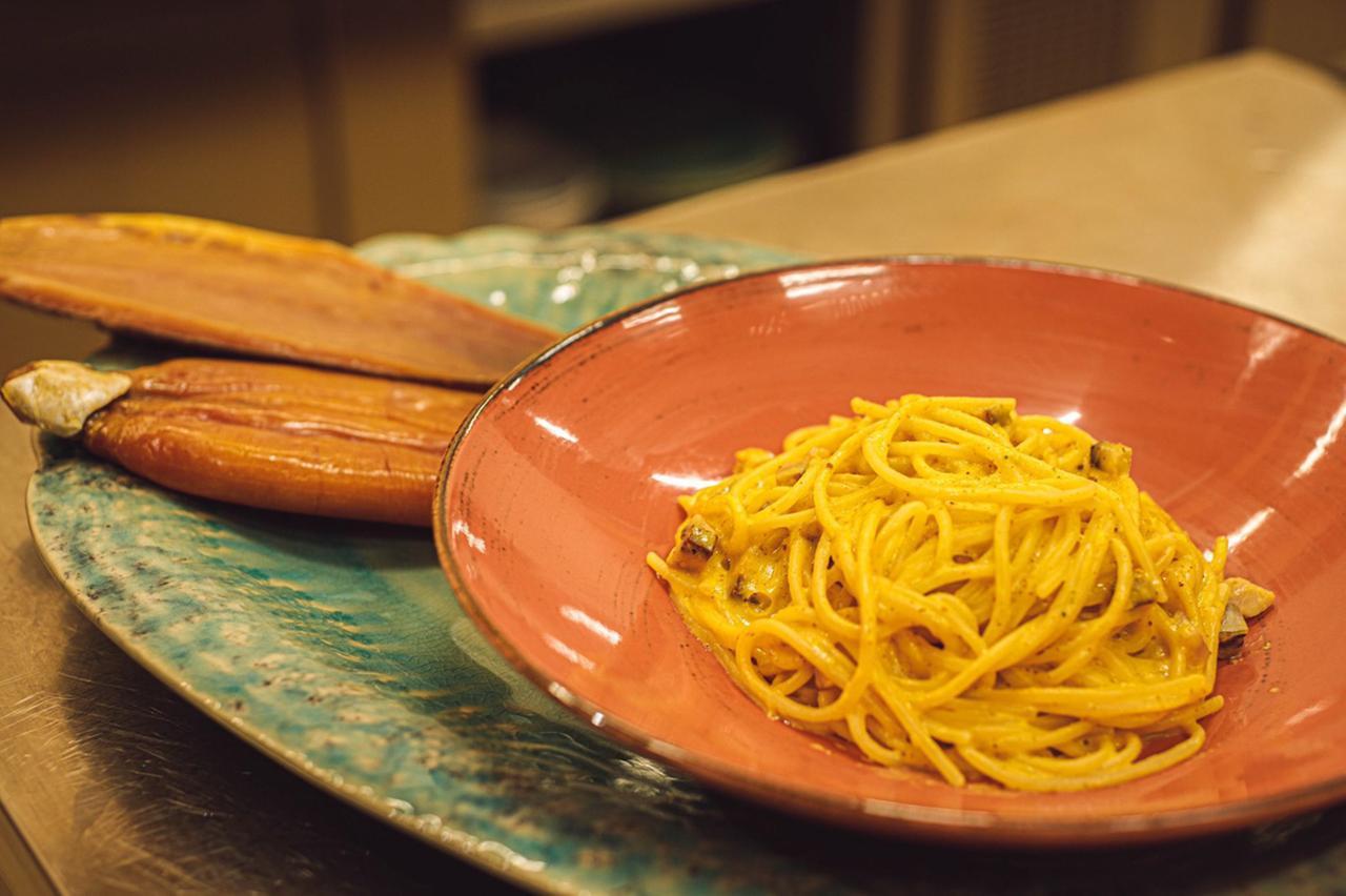 Carbonara di mare, ecco il segreto di “Sa Bell’e Crabasa”
