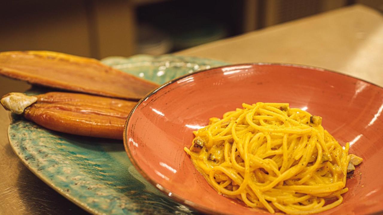Carbonara di mare, ecco il segreto di “Sa Bell’e Crabasa”