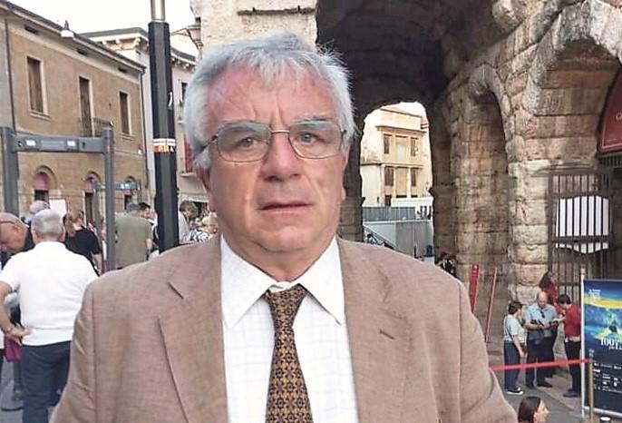 Il chirurgo Aldo Lobina