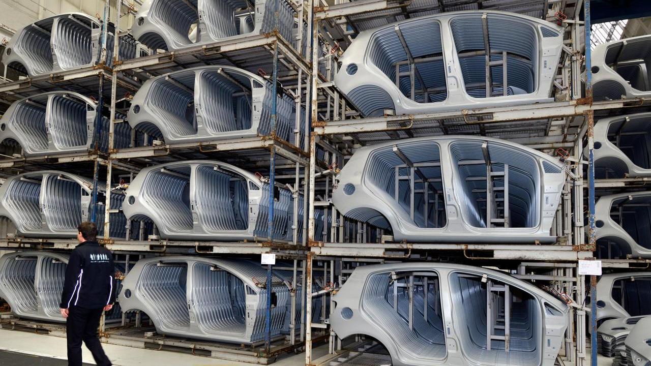 Mercato dell’auto in crisi, a Modena vendite crollate del 30%