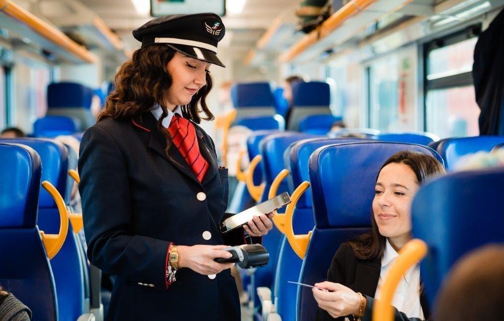 Trenitalia e Tper, il biglietto digitale  regionale si valida in automatico