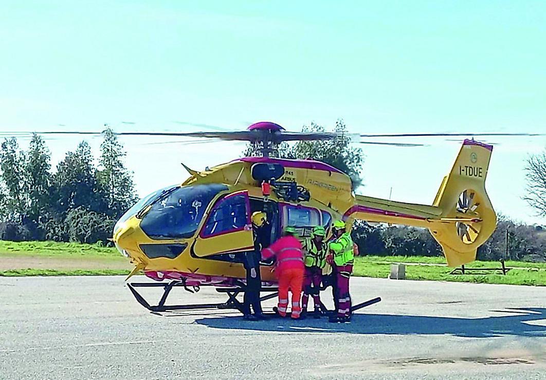 Tragedia a Ozieri, crolla la porta da calcio: muore bimbo di 10 anni