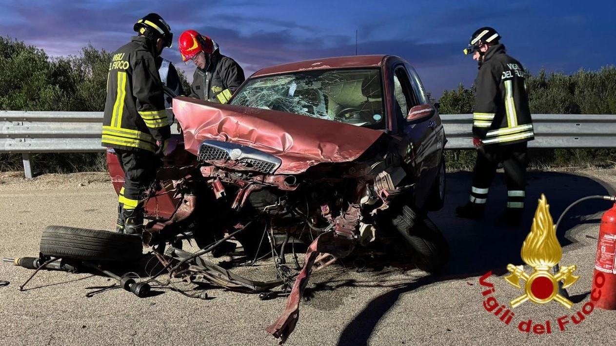Tremendo schianto all’alba sulla strada tra Olbia e Golfo Aranci: ecco cosa è successo