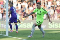 Il Pisa sbanca Salerno (2-3) e ora è in testa da solo