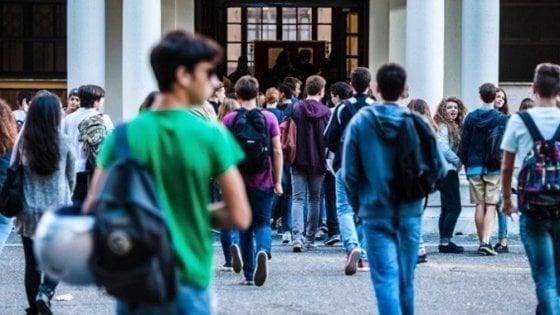 Piaga abbandoni scolastici: a Modena uno su otto lascia