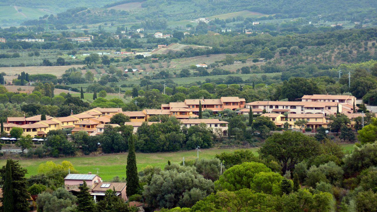 Il complesso etrusco (foto Giancarlo Grassi)