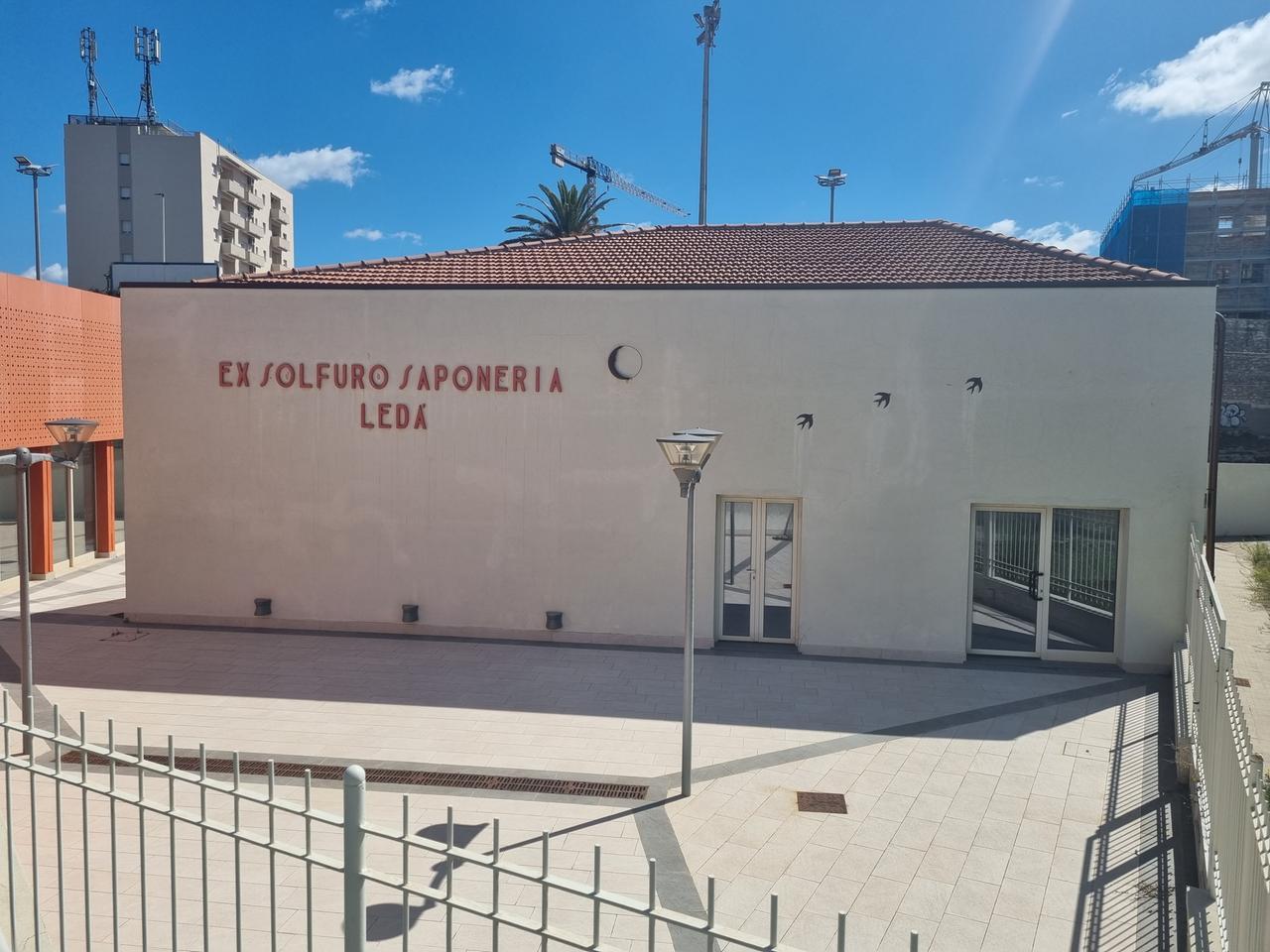 
	L'ex saponeria Led&agrave;

