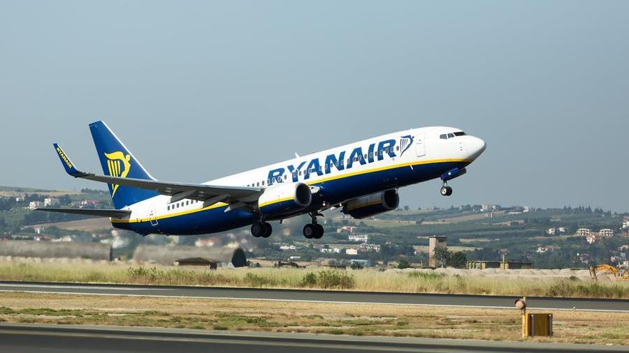 Un volo di Ryanair (foto di repertorio) 