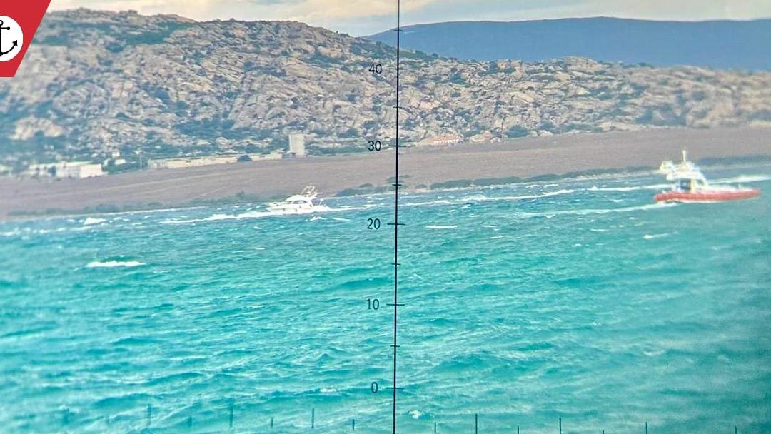 Barca si incaglia nei fondali dell’isola Piana: due giapponesi salvati dalla Guardia costiera