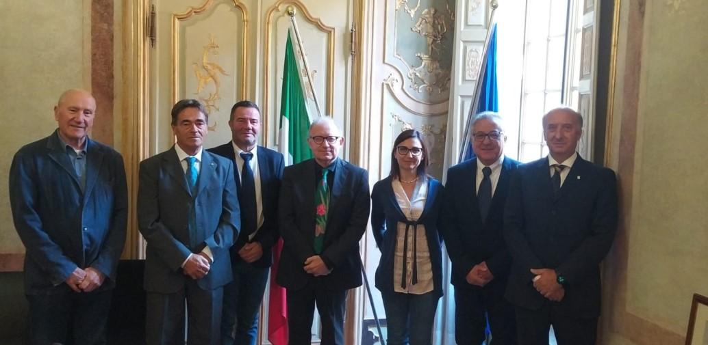 Modena, la Giustizia chiede aiuto a volontari e pensionati