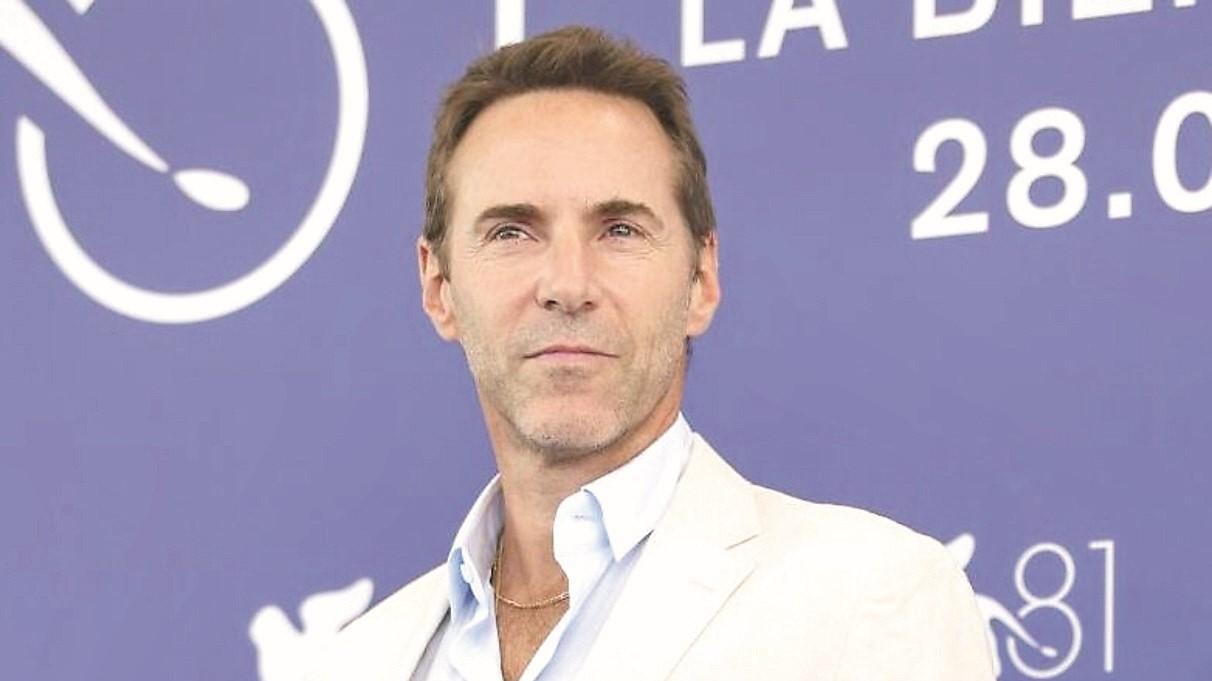 Alessandro Nivola: «Da nonno Costantino ho preso l’amore per l’arte e per la Sardegna»