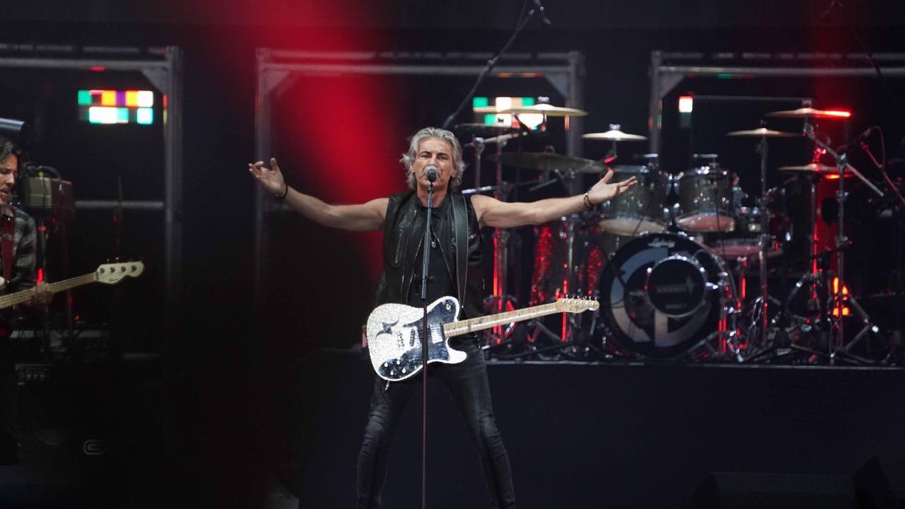 Ligabue pronto a tornare alla Rcf Arena 20 anni dopo il primo Campovolo