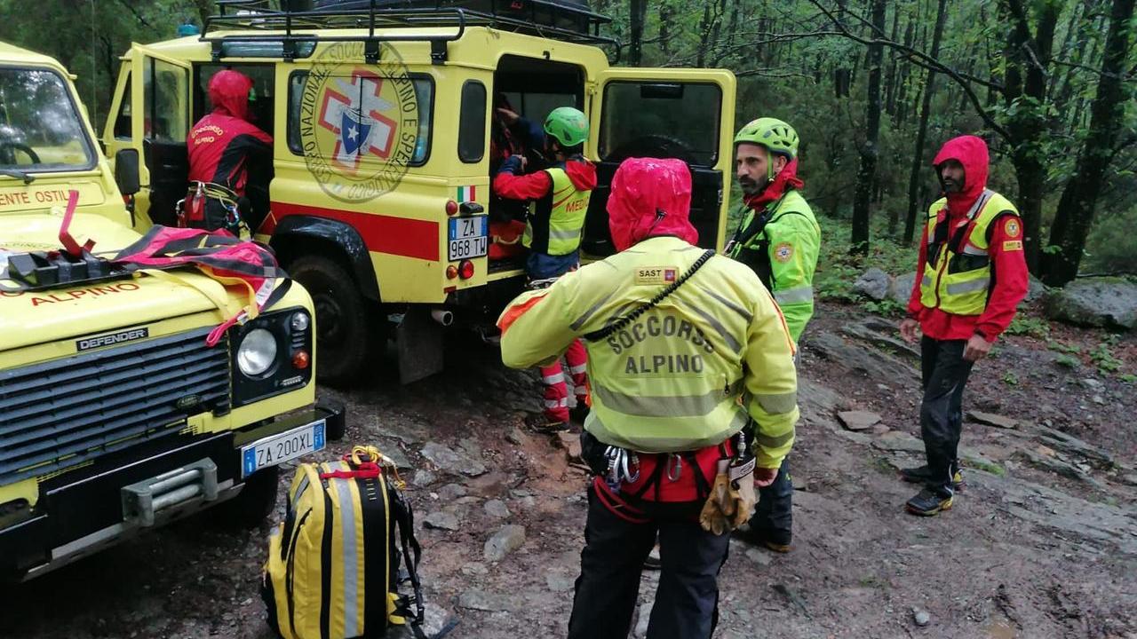 Le ricerche del Soccorso alpino (foto di archivio)