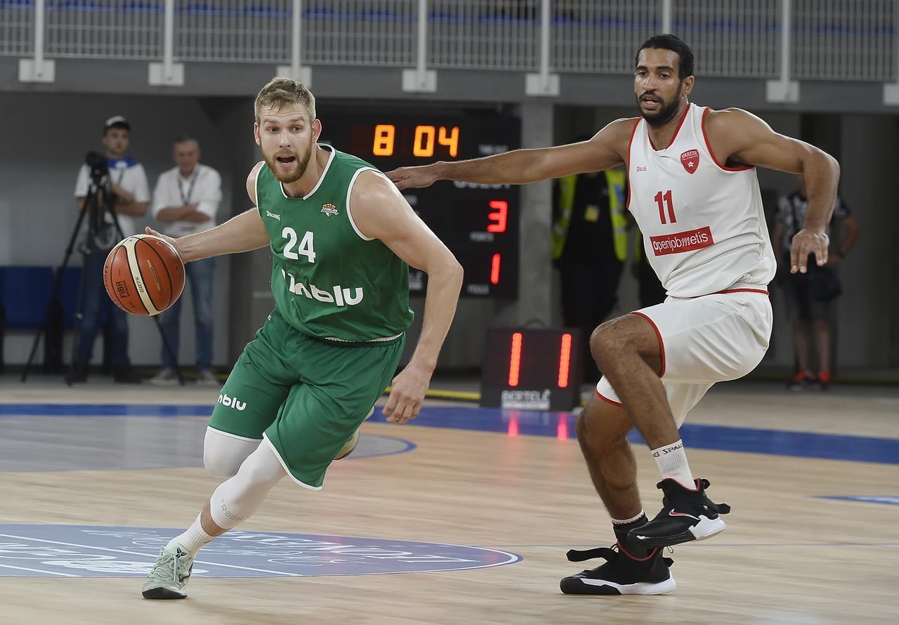 
	<strong>Michal Sokolowski</strong>

