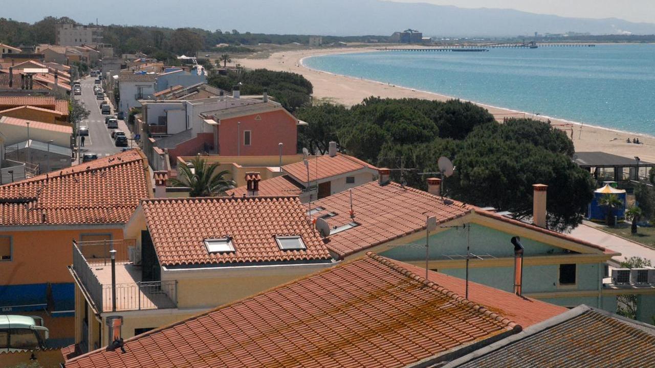 .
torregrande - una veduta - panoramica