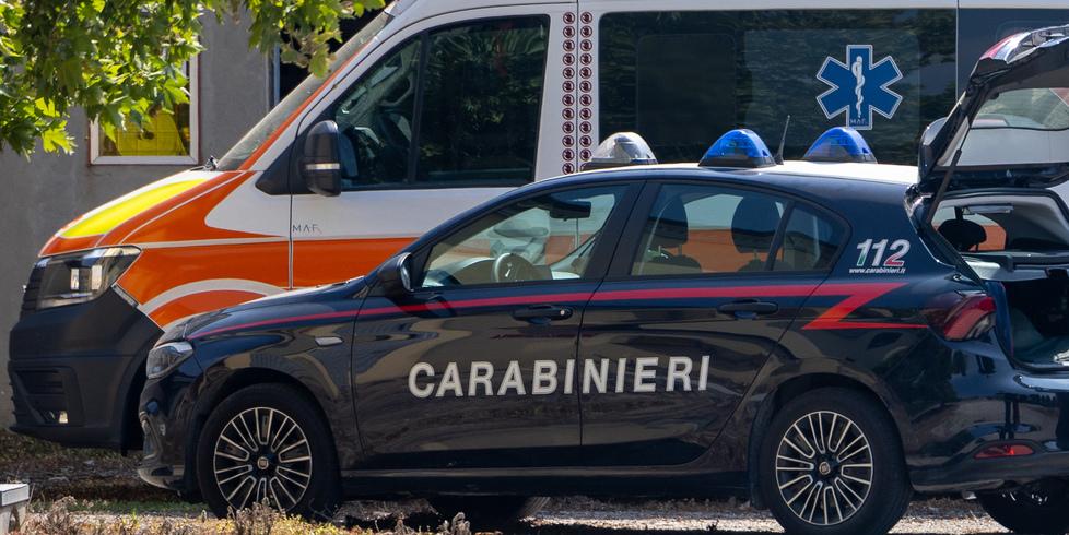 Volterra, ha un infarto mentre guarda le meraviglie del centro storico: salvato da un passante