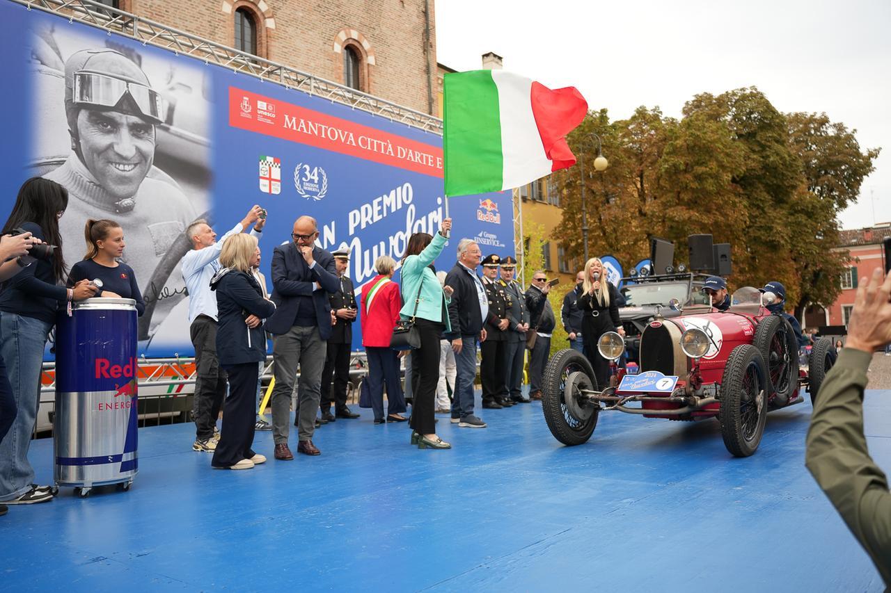 Auto storiche, il Gran Premio Tazio Nuvolari fa tappa a Modena