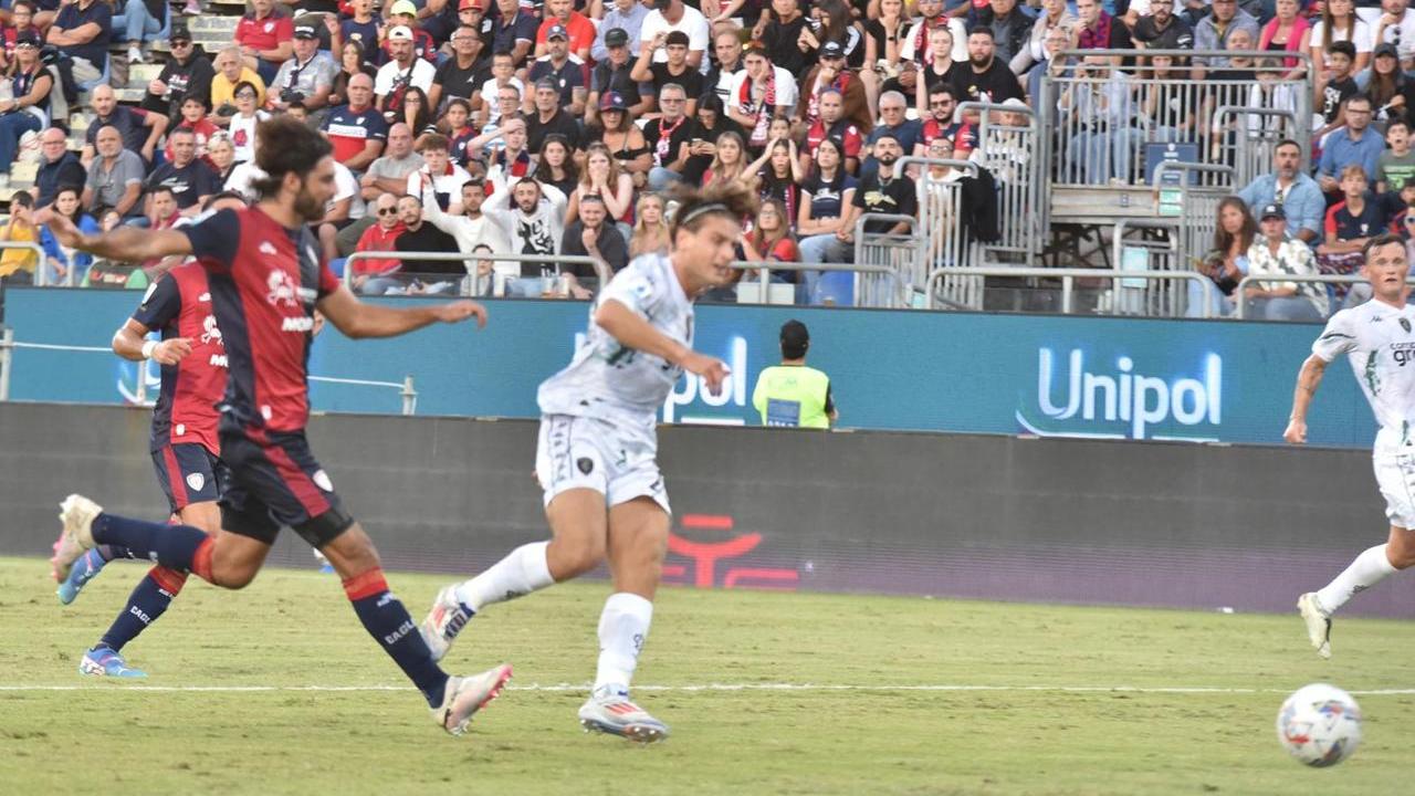Serie A, un brutto Cagliari cede all’Empoli e ora è nei guai