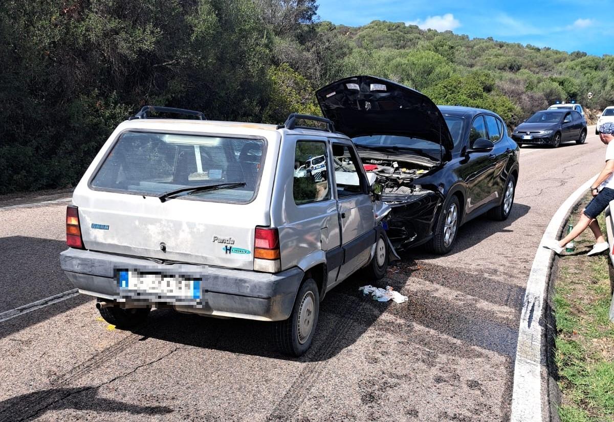 Scontro frontale a Portisco: in tre finiscono in ospedale