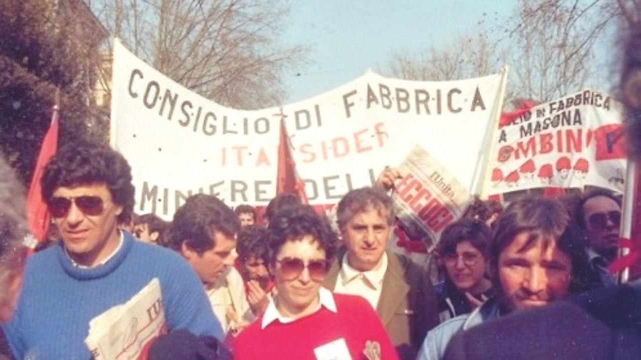 Primo piano di Daniela Calafuri, durante una manifestazione a Roma
