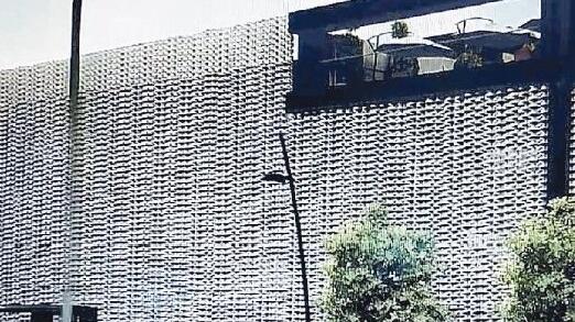 Parcheggio multipiano in via Pia a Sassuolo. Riparte il progetto di Franco Stefani