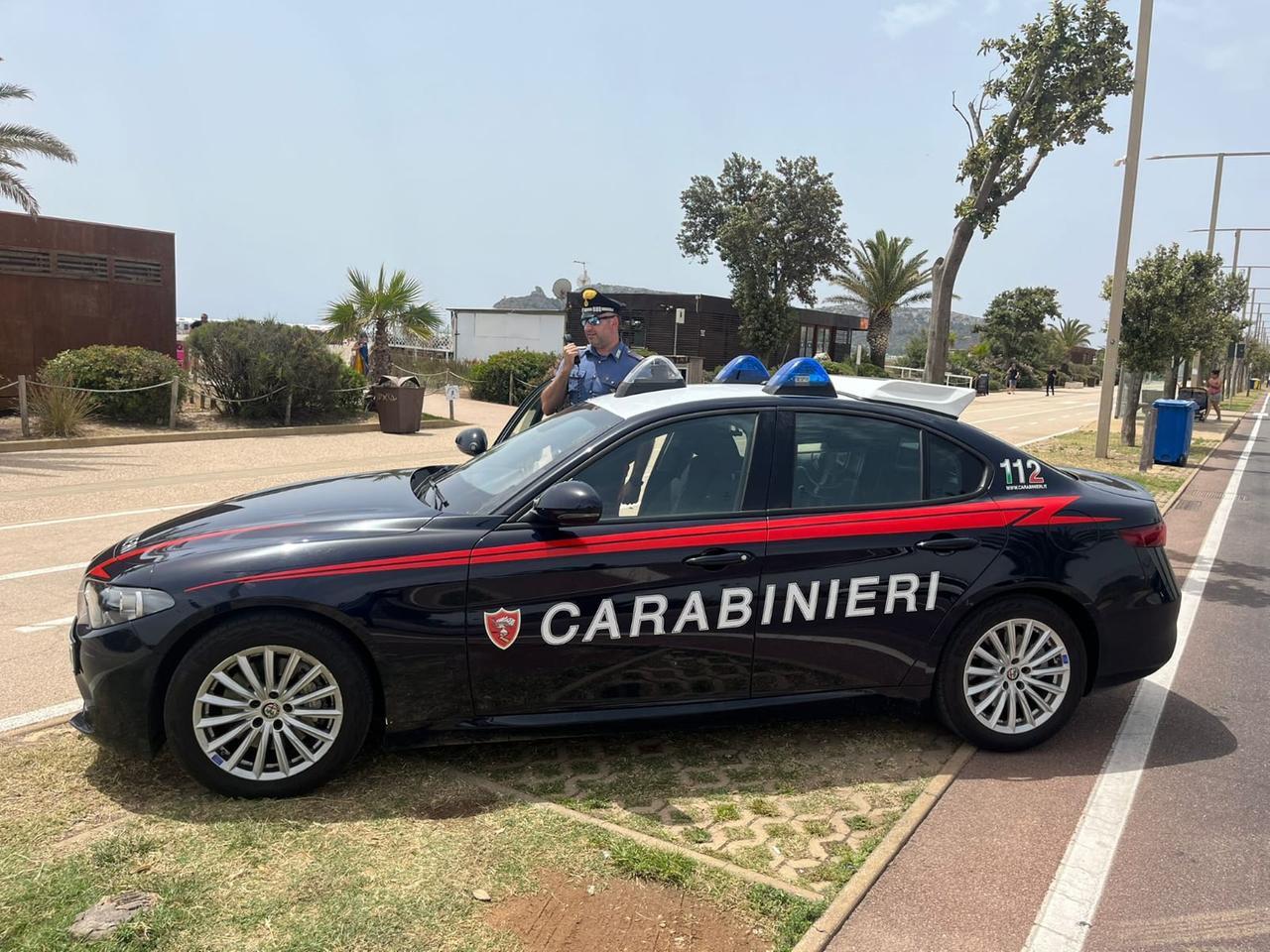 Malamovida a Quartu, scoppia una lite tra ragazzini e spunta un coltello: tre feriti