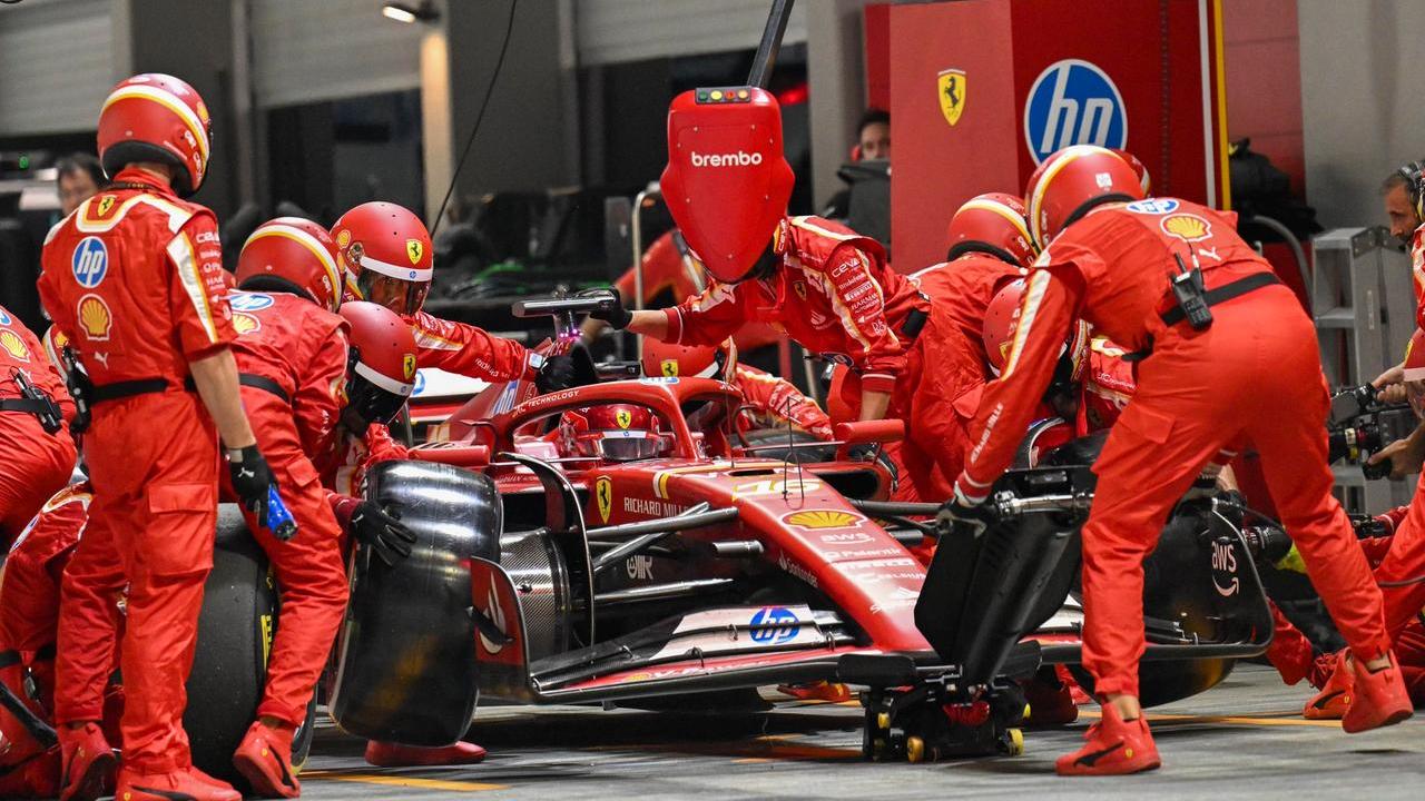 Norris domina a Singapore, Ferrari giù dal podio