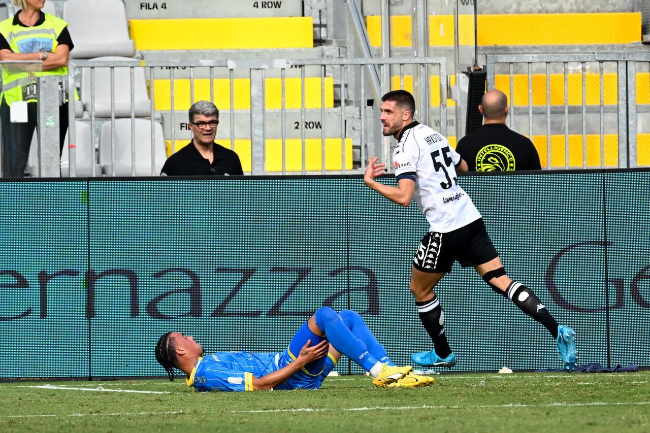 Carrarese, il derby va allo Spezia: 4-2 e gli azzurri restano bloccati in bassa classifica