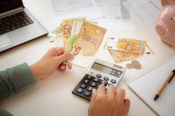 Sardi indebitati: crescono le richieste di prestiti e mutui<br>
