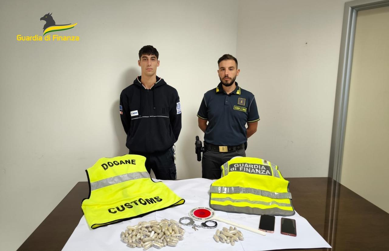 
	La droga sequestrata

