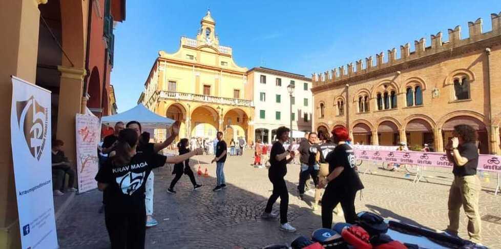Cento, Krav Maga per donne: il corso di difesa personale è un successone