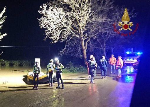 Alluvione, dispersi nonna e bimbo di 5 mesi