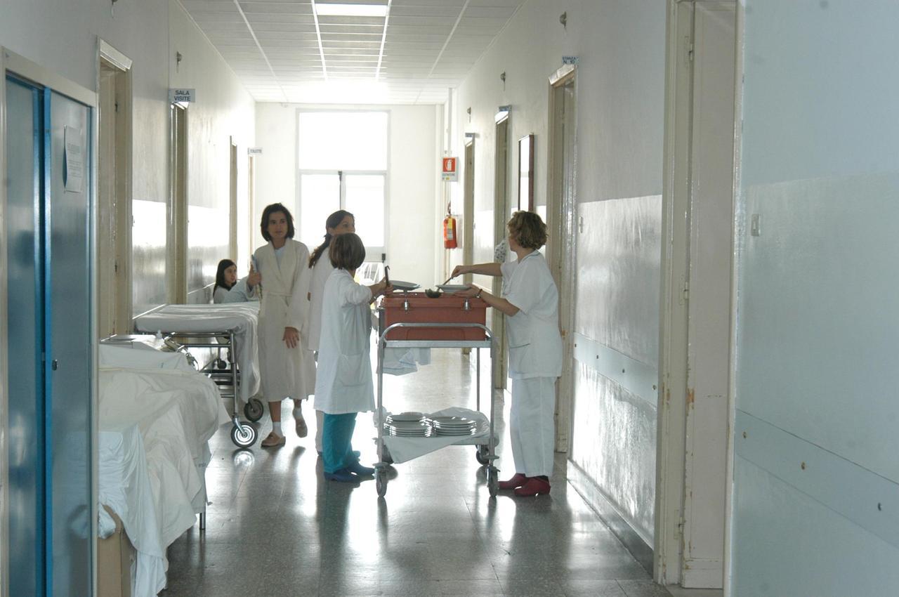 Sassari, la beffa per 688 ausiliari: gli unici ancora senza il Premio Covid
