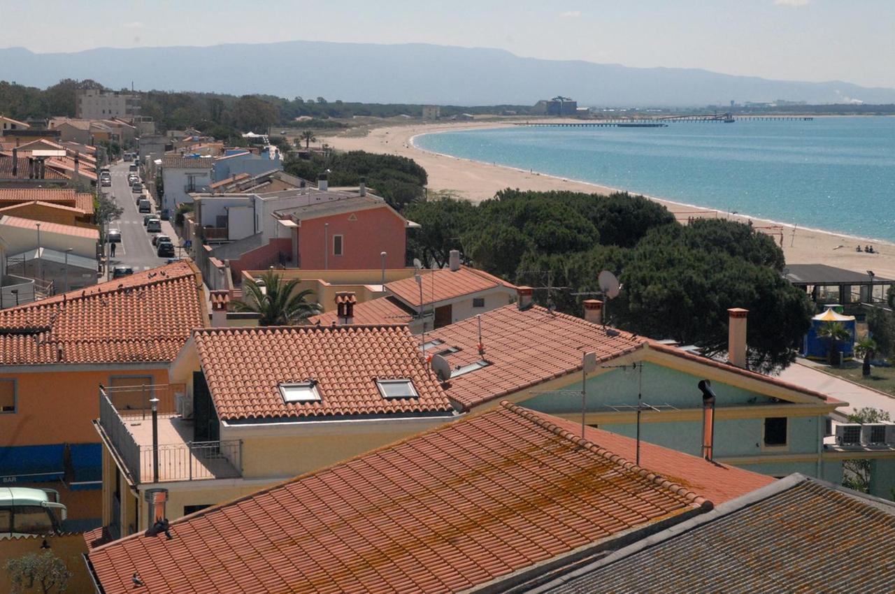 
	Una veduta di Torregrande

